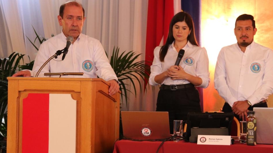 Presidente Nacional Juan Carlos Field asume la presidencia de la Organización de Bomberos Americanos (OBA)